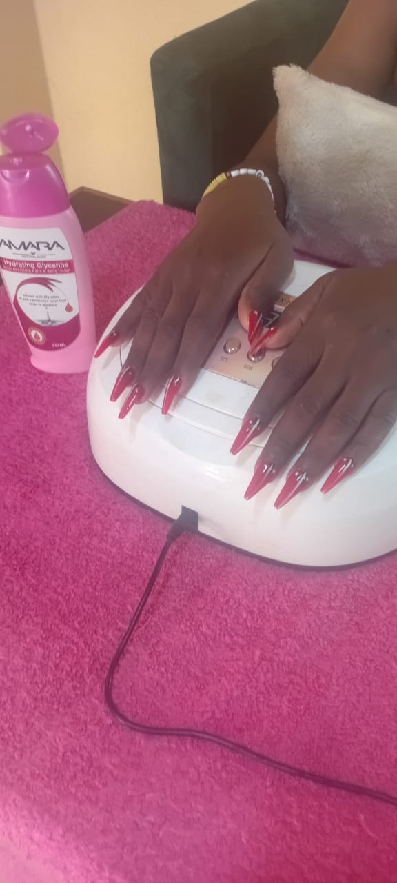 Red acrylic nails design